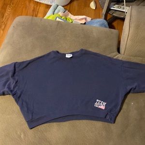 Crop sweatshirt with flag